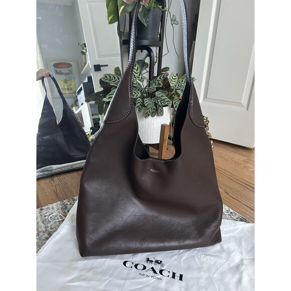 Coach Brooklyn 39 Shoulder Bag Dark Brown With Customized Charm EUC - Picture 11 of 11